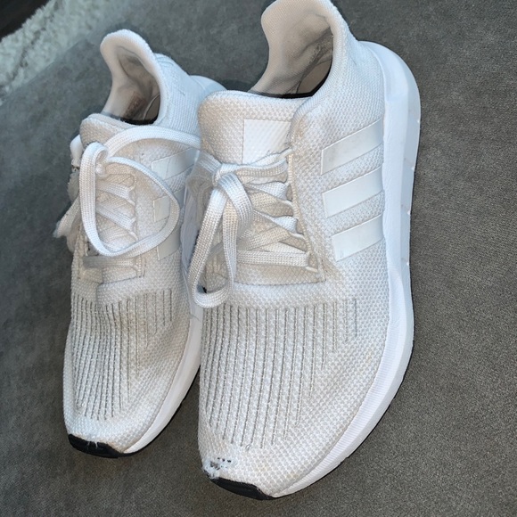 Adidas YOUTH swift run - Picture 4 of 7